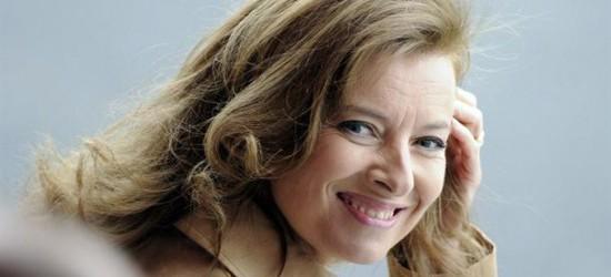 Valérie Trierweiler réclame 85.000 euros aux auteurs de « La Frondeuse »