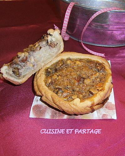 TARTELETTE-AU-POIRES-ET-MENDIANTS.jpg