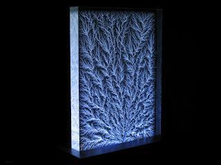 Les figures de Lichtenberg: comment la foudre peut tatouer des fractales sur votre peau! Les figures de Lichtenberg: comment la foudre peut tatouer des fractales sur votre peau!