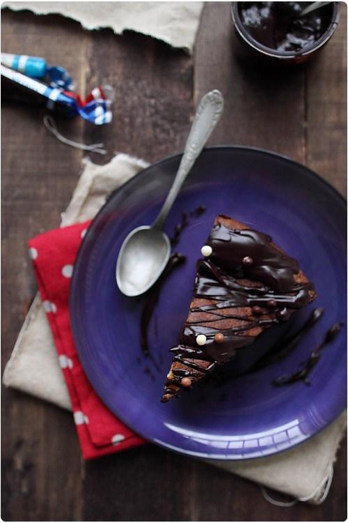 Gâteau marbré chocolat noir et chocolat blanc