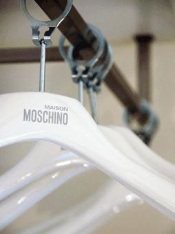 Maison Moschino : un hôtel showroom féérique... où tout est à vendre !
