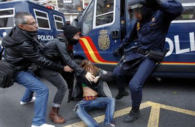Moments Critiques et photographies choques de la Grève Générale en Espagne
