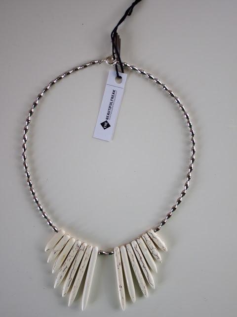 NEW IN # COLLIER VIRGINIE IVOIRE