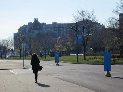 UNE MARCHE ROMANTIQUE