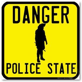 danger police state poster p228953067311917255t5wm 400 Espagne: Les policiers manifestent