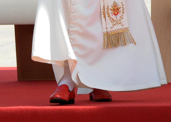 « N’ayez pas peur de la fin du monde ! » dit Benoit XVI