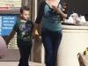 thumbs xray bs 002 Photos : Britney de sortie avec ses enfants   18/11/12