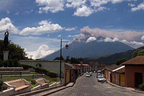 Eruption volcan Fuego Guatemala