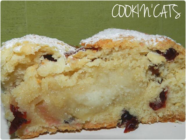 STOLLEN AU MASSEPAIN (Marzipanstollen)