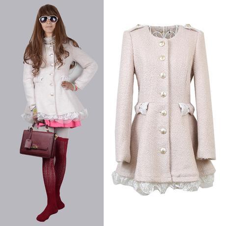 yuekou9 À 72 ans il devient mannequin de vêtements pour …adolescentes !