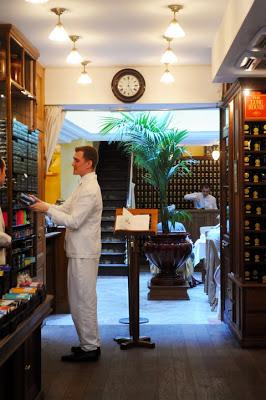 Drôle d'endroit pour une rencontre… Rencontre avec le thé à table chez Mariage Frères !