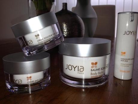 Joyia, une jolie marque naturelle qui rend les femmes belles et leur propose de devenir conseillères Joyia, une jolie marque naturelle qui rend les femmes belles et leur propose de devenir conseillères