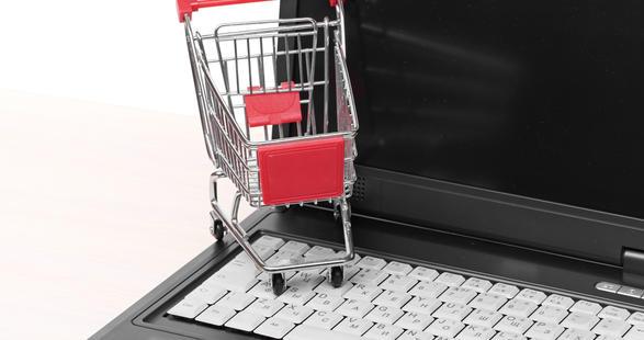 caddy sur un clavier d'ordinateur