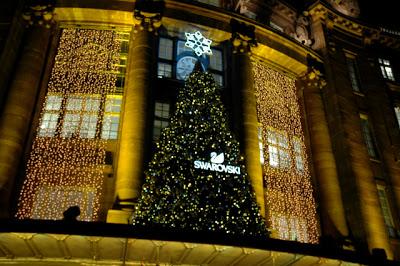 Les Galeries Lafayettes s'illuminent