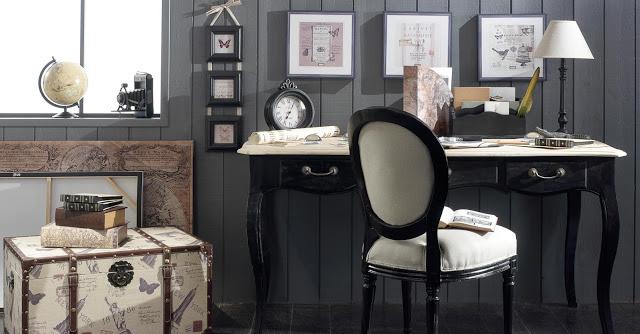 Bureau cabinet de curiosité