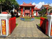 temple chinois Ling Gwan Kiong Singaraja Bali,...