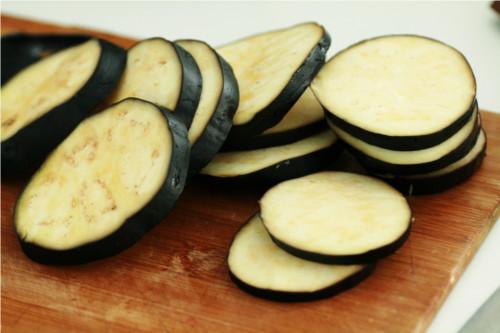 aubergines coupées