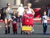 thumbs xray hq target 28 Photos : Britney et sa famille font du shopping   24/11/12