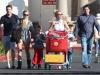 thumbs target xray 282329 Photos : Britney et sa famille font du shopping   24/11/12
