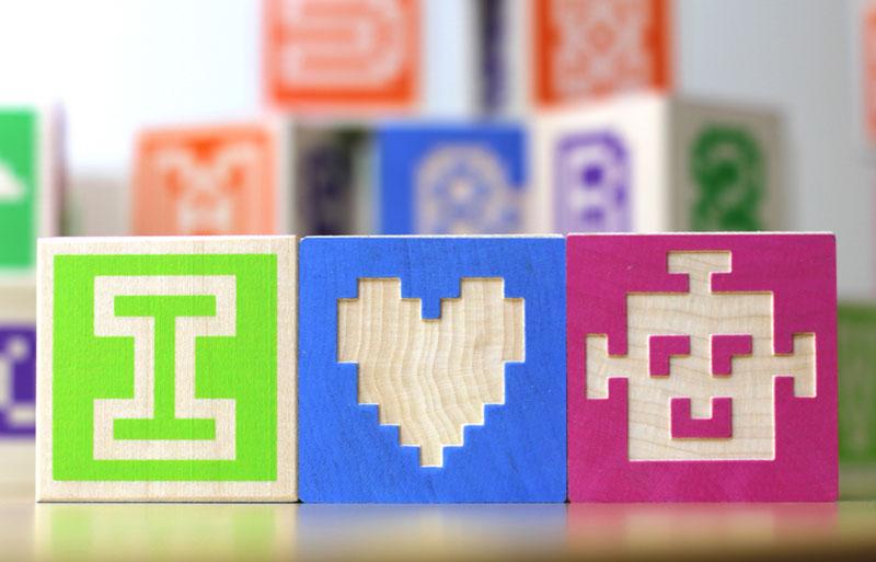 Les cubes Bitblox, par Glyfyx, du pixel art !