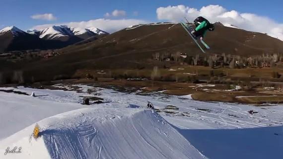 Aerial Video : RC Aerial Cam Snow Reel !