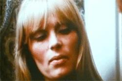 Chat, cocktail & cigarettes