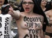 Femens rouées coups lors d’une manifestation contre mariage