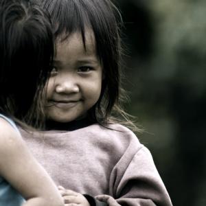 Une jolie enfant asiatique