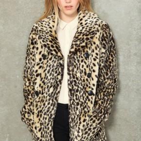 Urban Outfitters 150€ Urban Outfitters 150€