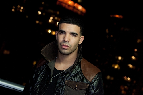 Drake pourrait quitter Young Money et signer avec Warner tout en lançant son label OVO