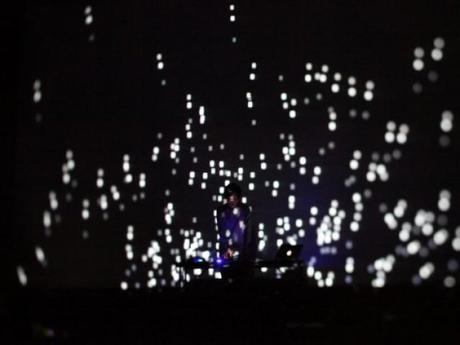 Nosaj Thing – Snap