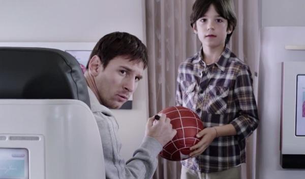 Messi et Kobe Bryant s’affrontent dans avion de la Turkish Airlines