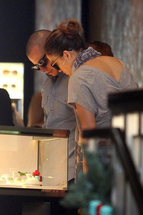 Jennifer Lopez & Casper Smart : shopping de fiançailles !