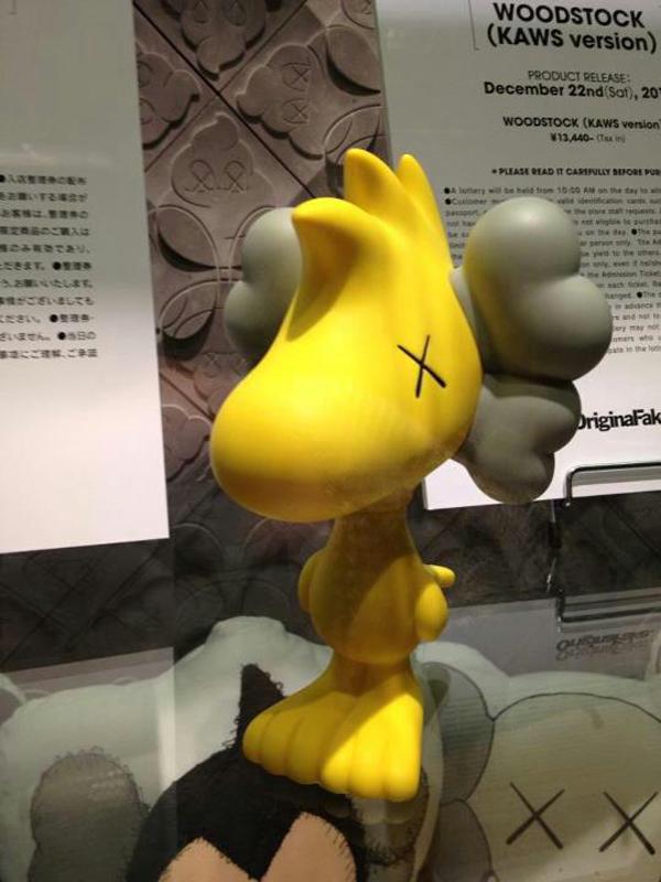 ORIGINALFAKE – WOODSTOCK (KAWS VERSION)