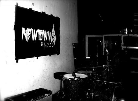 398881_10150719680682781_196475522_n Who are you Newtown Radio ?
