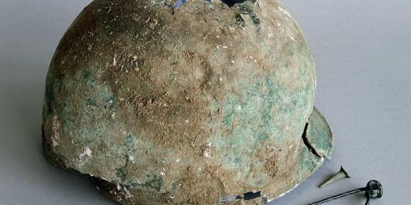 Un casque de l'âge du fer tardif découvert en Angleterre