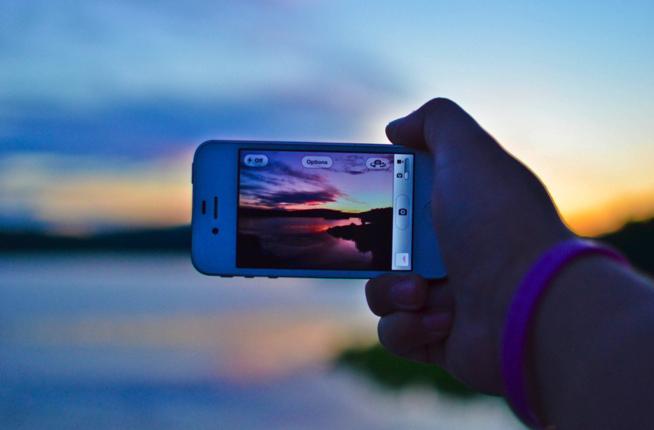 Instagram fait sa GROSSE MAJ sur iPhone (3.2)...