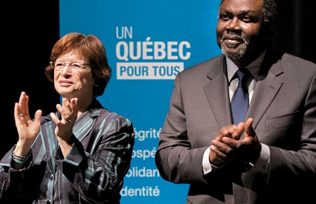 Photo : Jacques Nadeau, Le Devoir - Les ministres de l’Éducation, Marie Malavoy, et de la Culture et des Communications, Maka Kotto, ont annoncé mardi la conclusion de deux ententes touchant les droits des artistes, dont une qui constitue une première, puisqu’elle inclut les artistes interprètes.