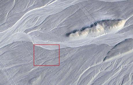 Lignes de Nazca: un géoglyphe en forme de labyrinthe