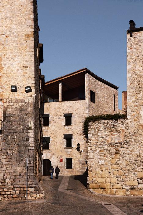 22' Alemanys 5 by Anna Noguera on charliestine.net