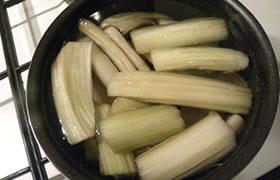 Recette de Noël en Provence : tian de cardons aux truffes