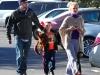 thumbs xray bspearsdoggy121514 28629 Photos : Britney de sortie avec ses fils   15/12/2012