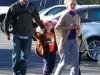 thumbs xray bspearsdoggy121514 28529 Photos : Britney de sortie avec ses fils   15/12/2012