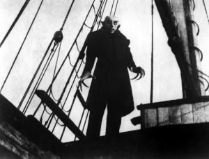 Nosferatu, première vrai star de l’épouvante cinématographique, qui continue de faire frissonner aujourd’hui, 90 ans plus tard…