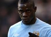 City Balotelli attaque club