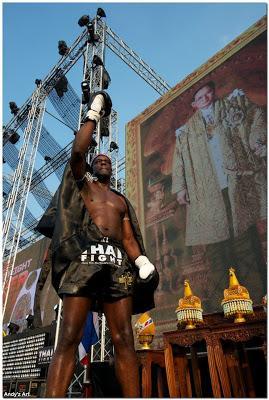 Thai Fight 2012 Victoire Française en super poids-lourds [HD]