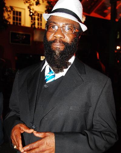 Denroy Morgan : consommation spirituelle comme défense !