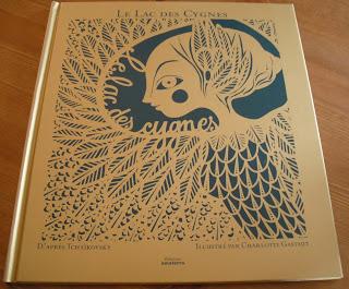 Le Lac des Cygnes - Illustré par Charlotte Gastaut