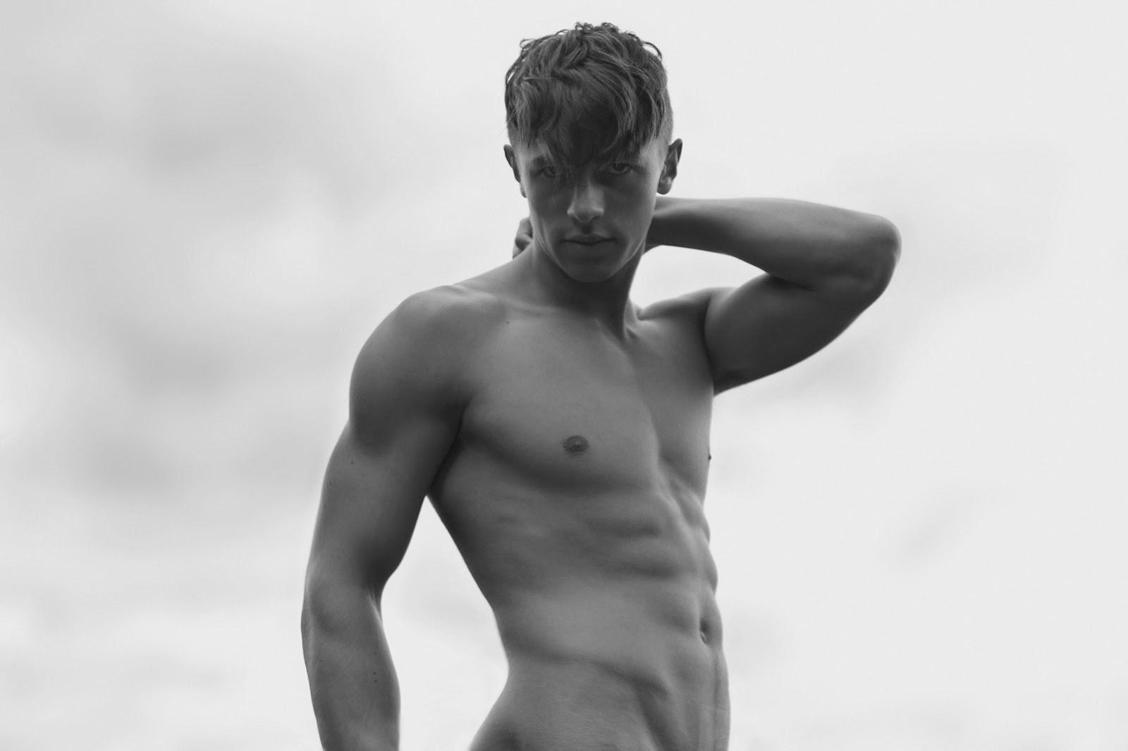 Confessions-Delta-Homotography-10