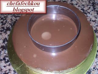 Gateau au chocolat au glaçage miroir